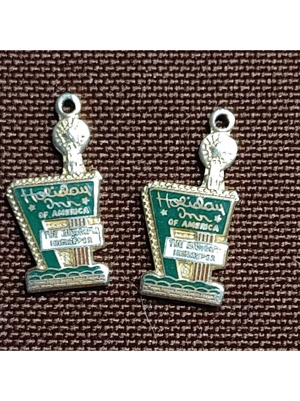 Holiday of America Silver and Green Charms